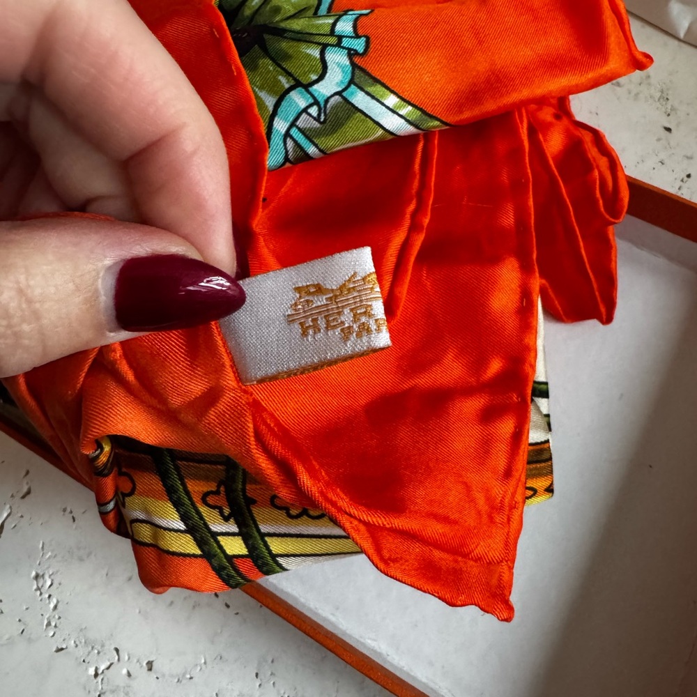 Hermes Orange and Cream Scarf - Picture 3 of 6